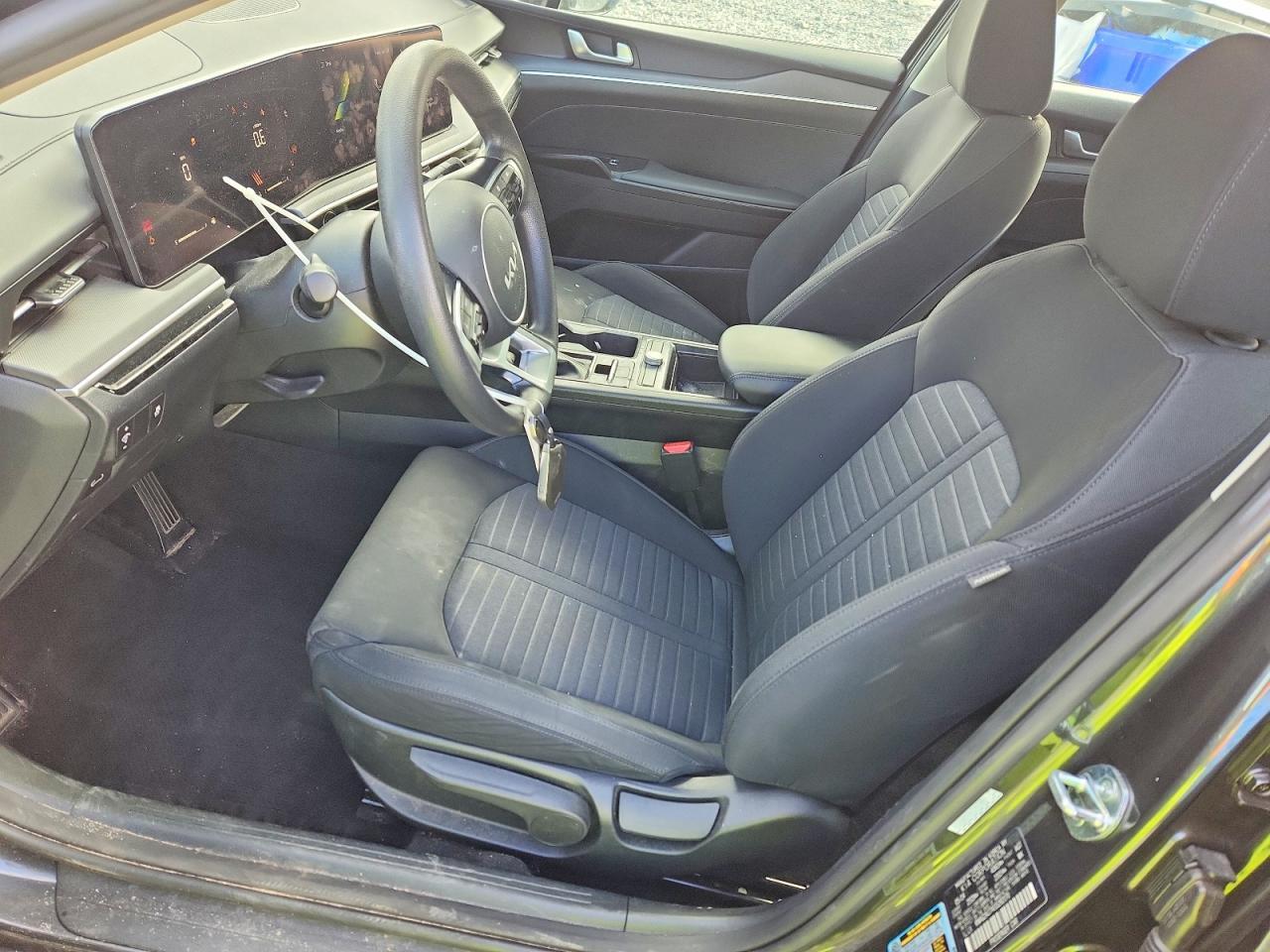 2025 KIA K5