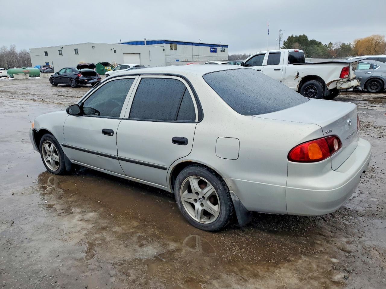 2002 TOYOTA COROLLA