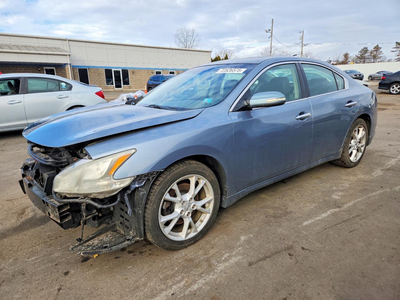 2012 NISSAN Maxima