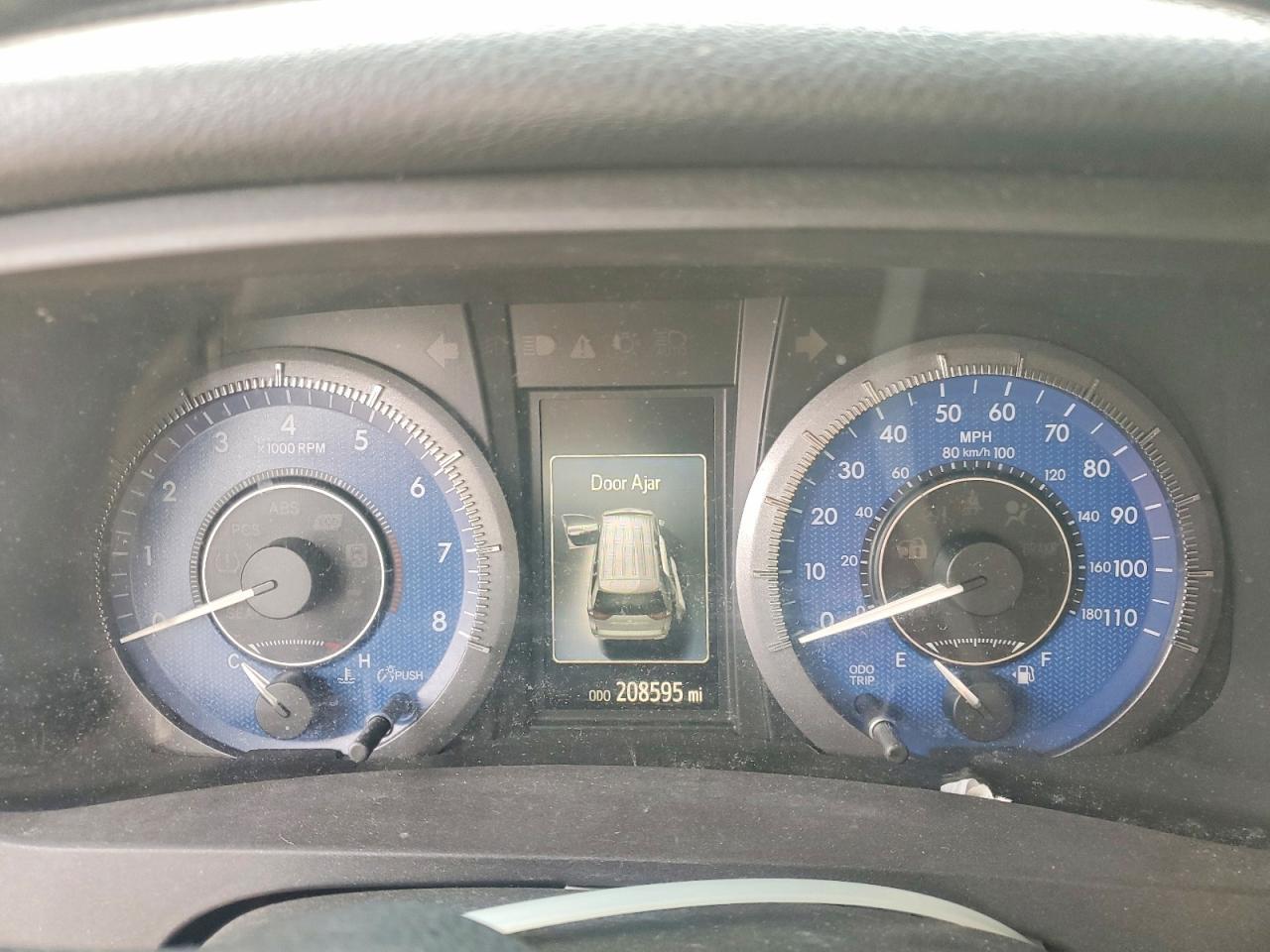 2015 TOYOTA SIENNA