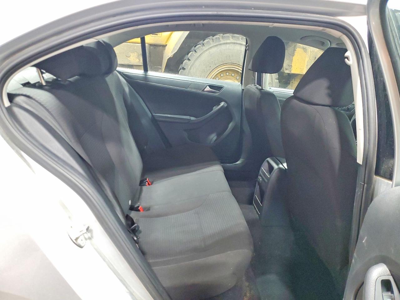 2016 VOLKSWAGEN JETTA