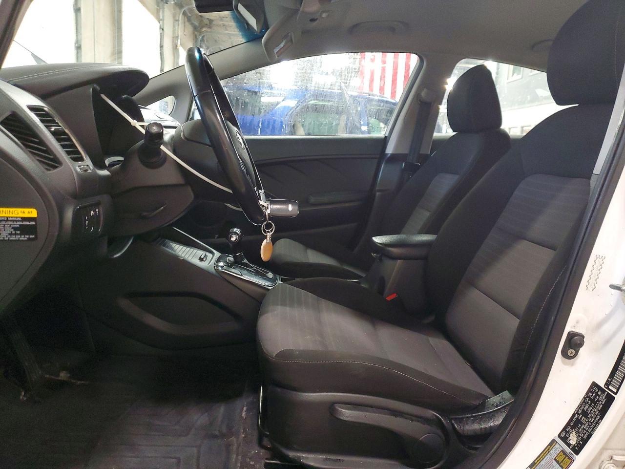 2017 KIA FORTE