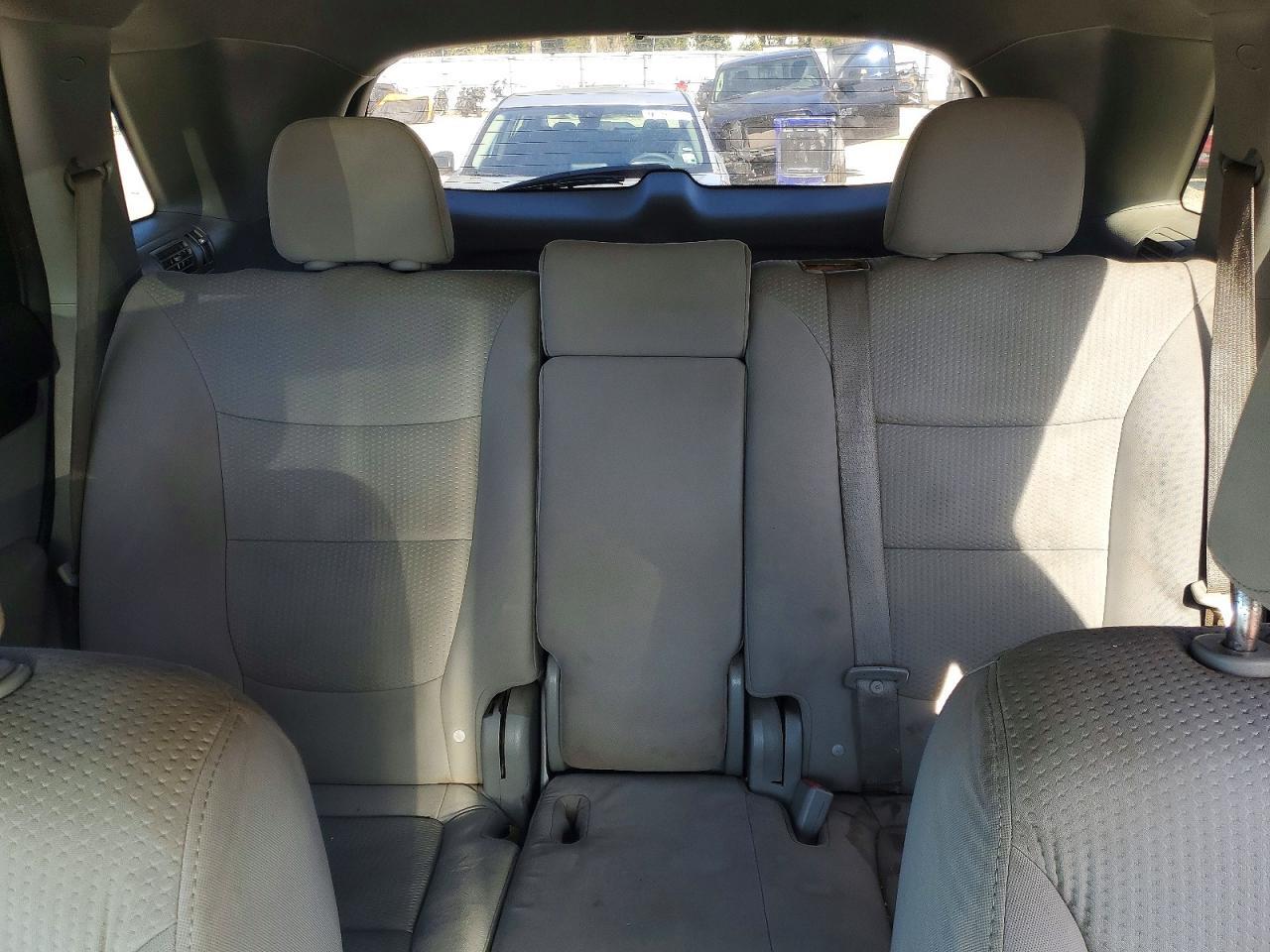 2011 KIA SORENTO
