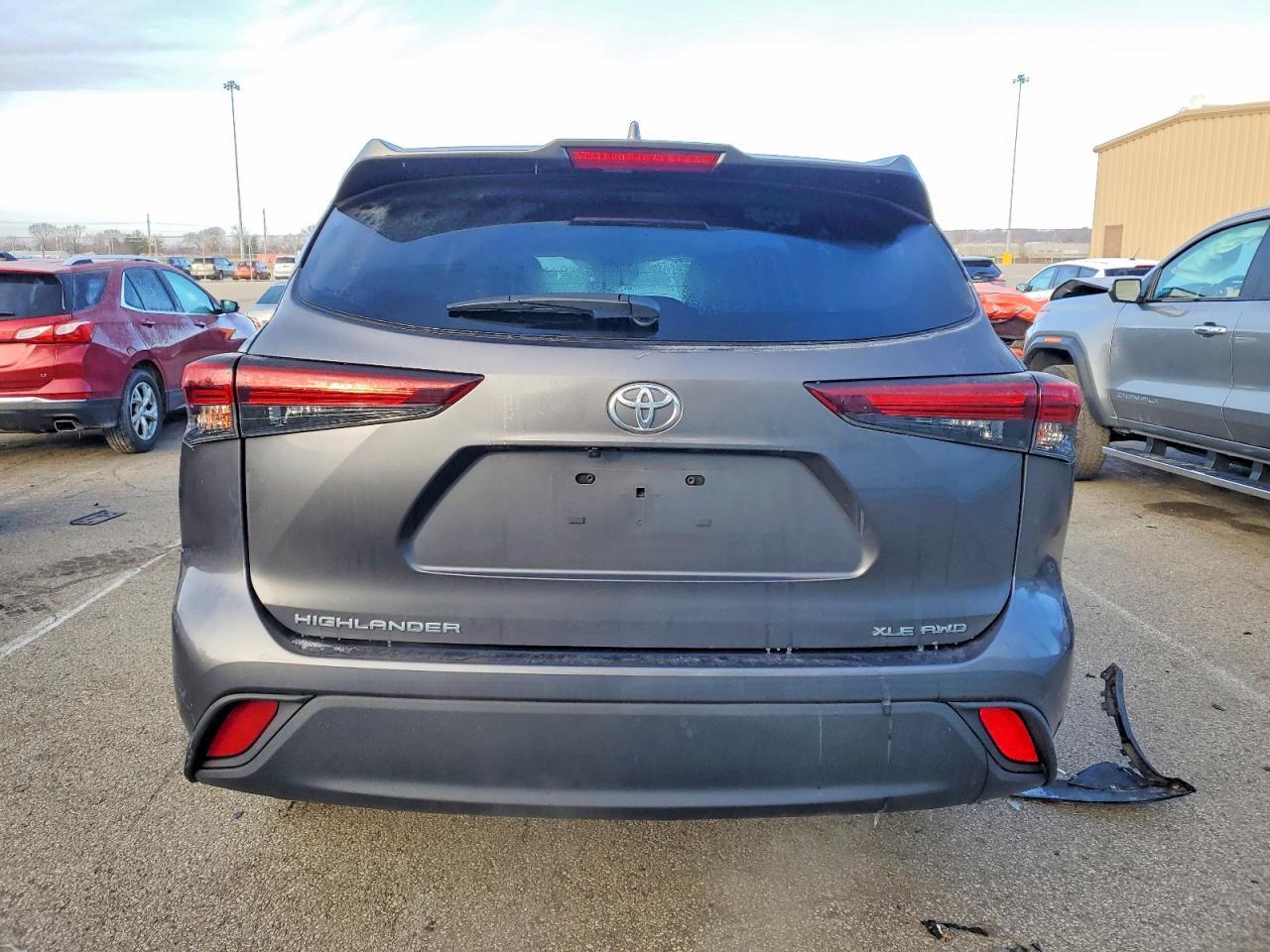 2024 TOYOTA HIGHLANDER