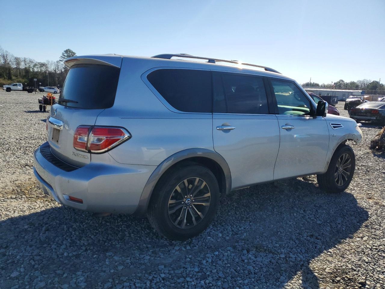 2017 NISSAN Armada
