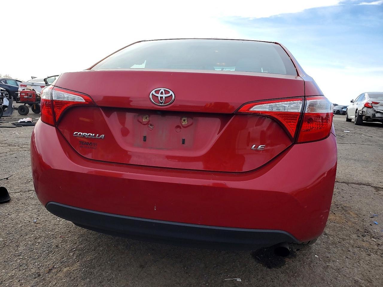 2015 TOYOTA COROLLA