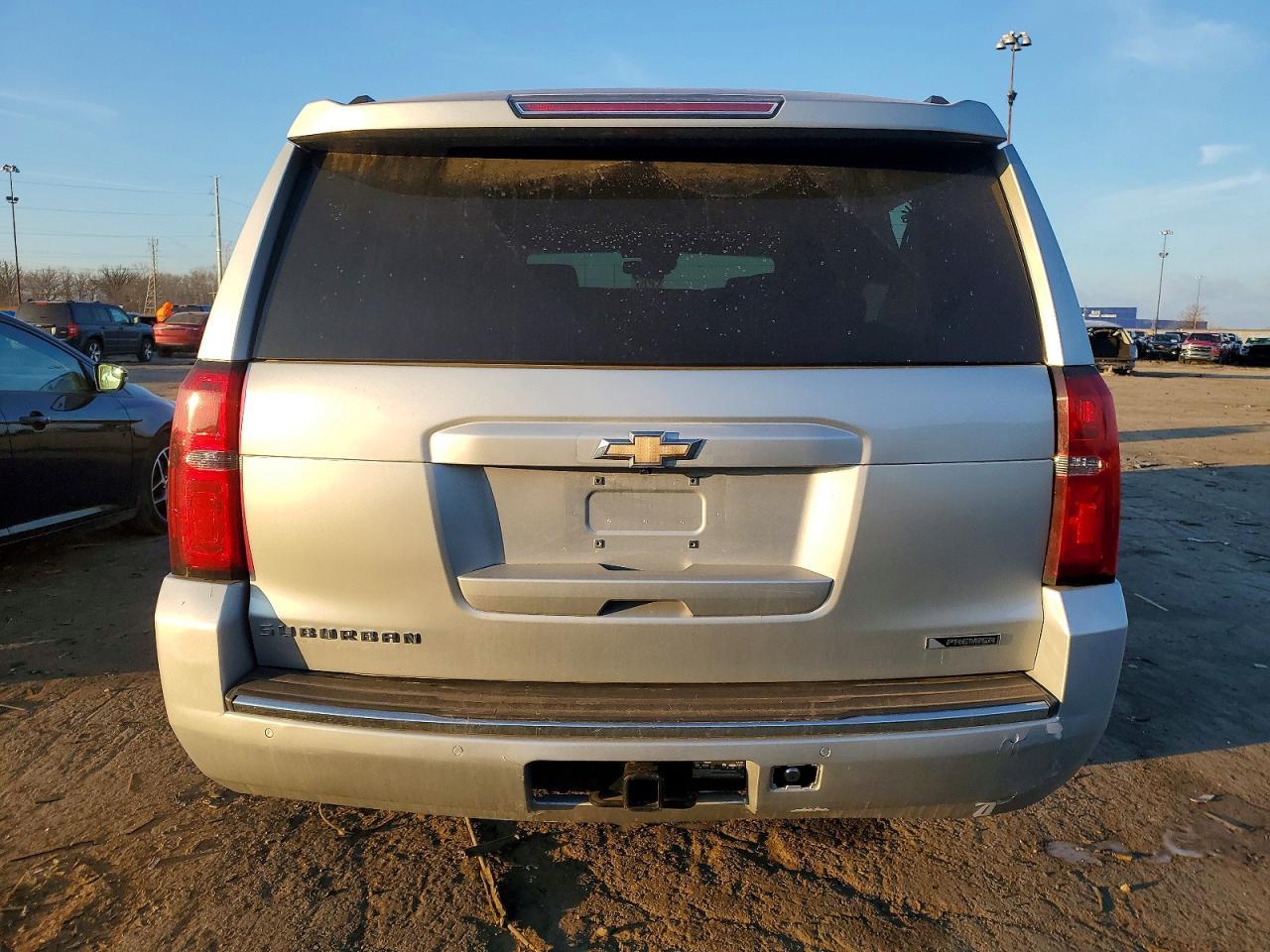 2017 CHEVROLET Suburban