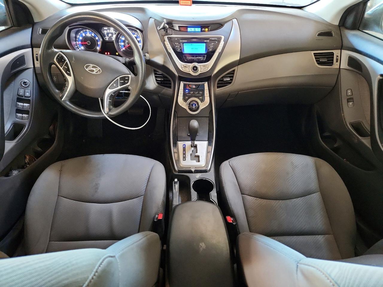 2011 HYUNDAI ELANTRA