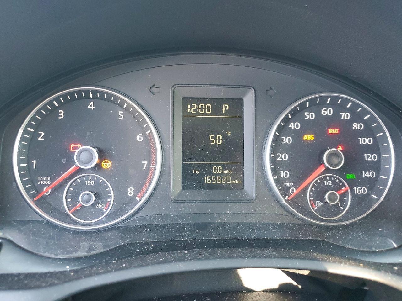 2010 VOLKSWAGEN JETTA