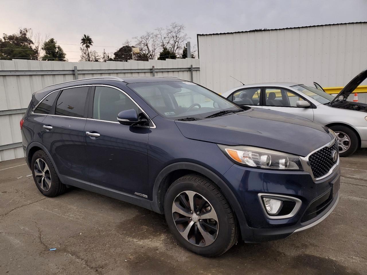 2016 KIA SORENTO