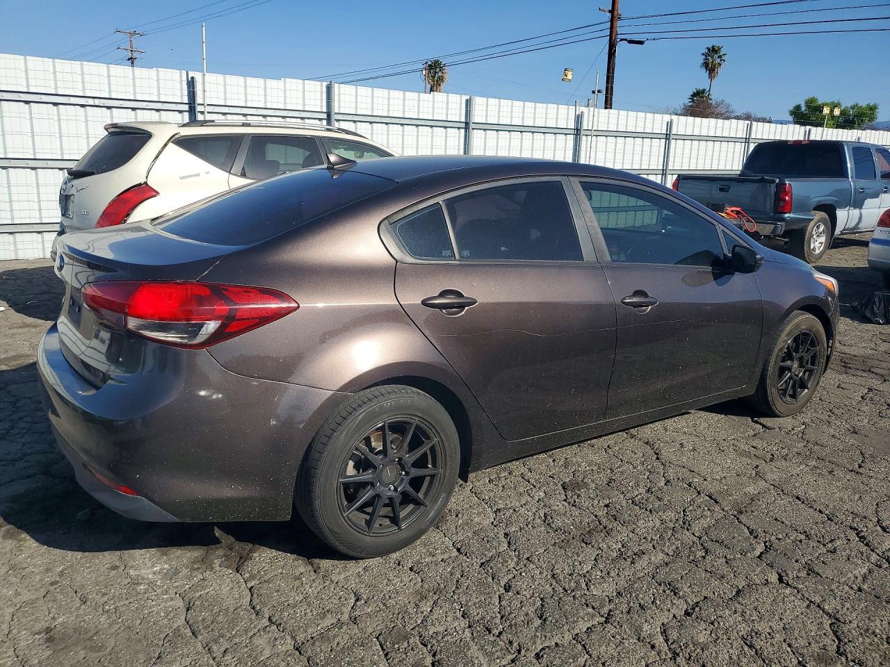 2018 KIA FORTE
