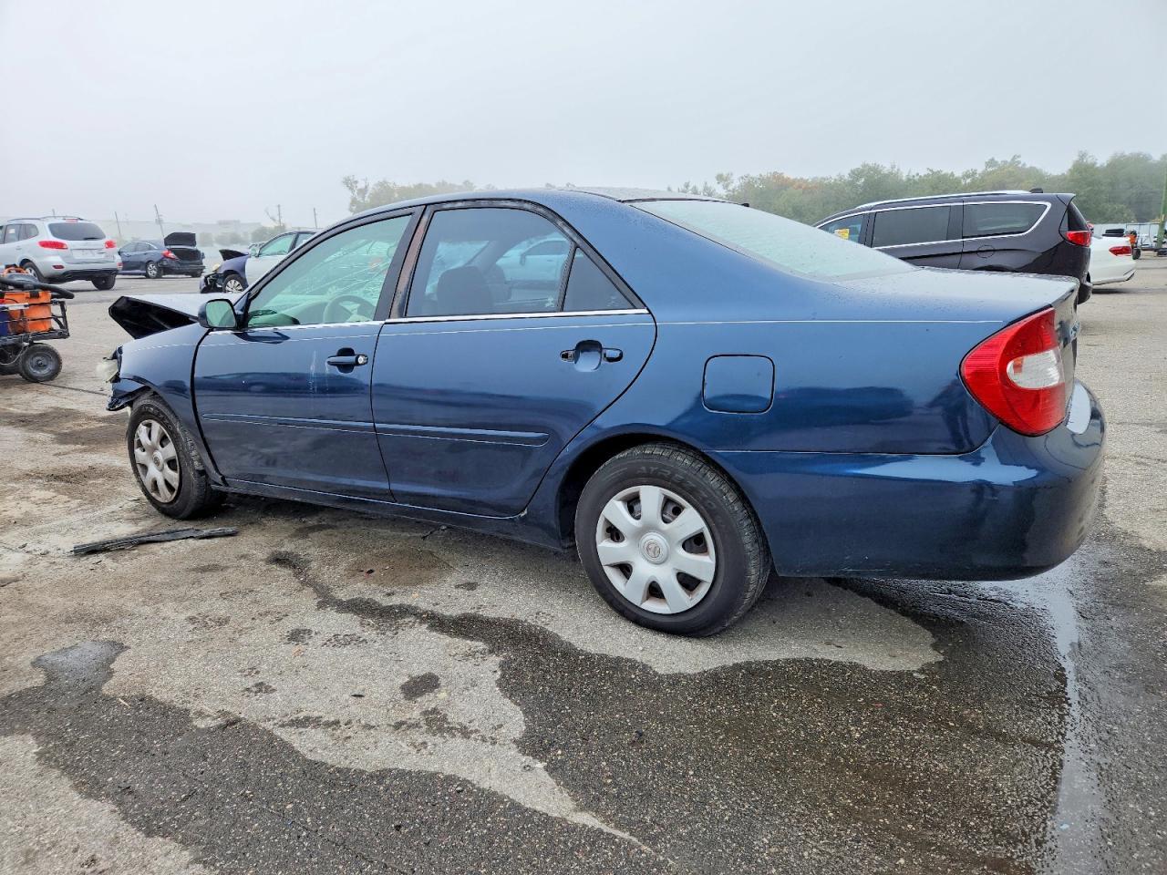 2002 TOYOTA CAMRY