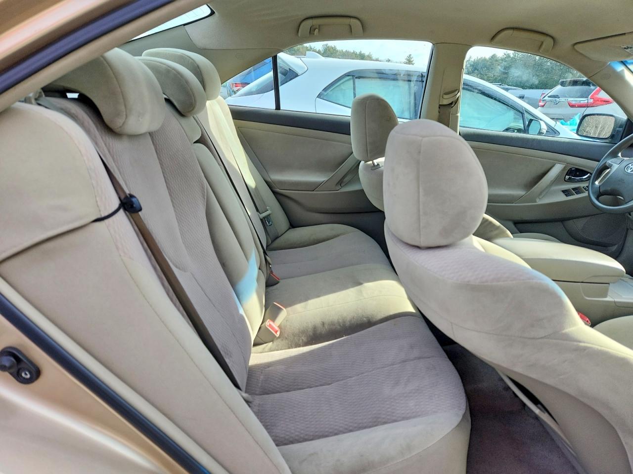 2010 TOYOTA CAMRY