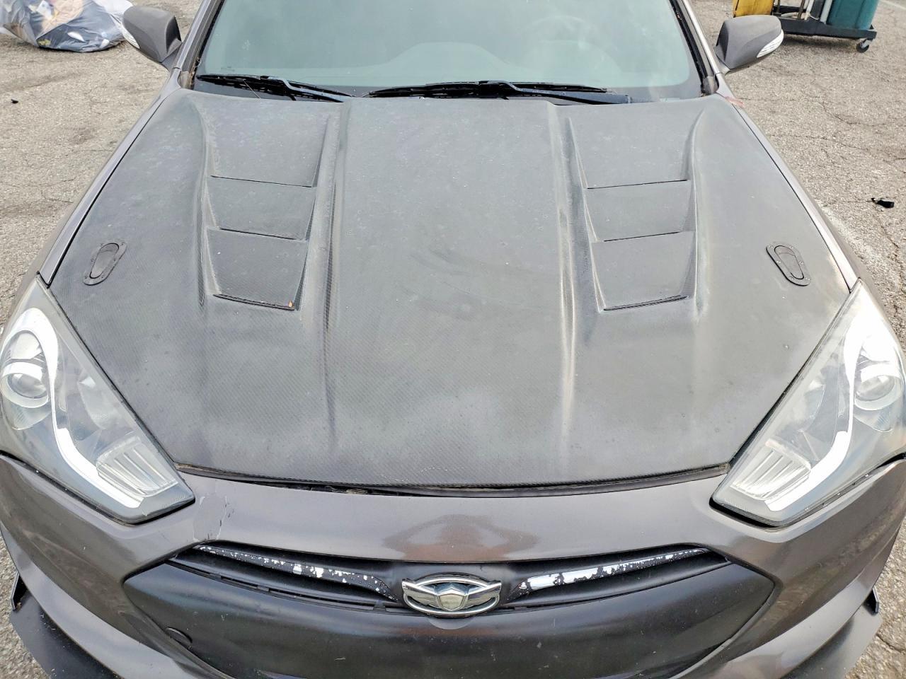 2013 HYUNDAI GENESIS