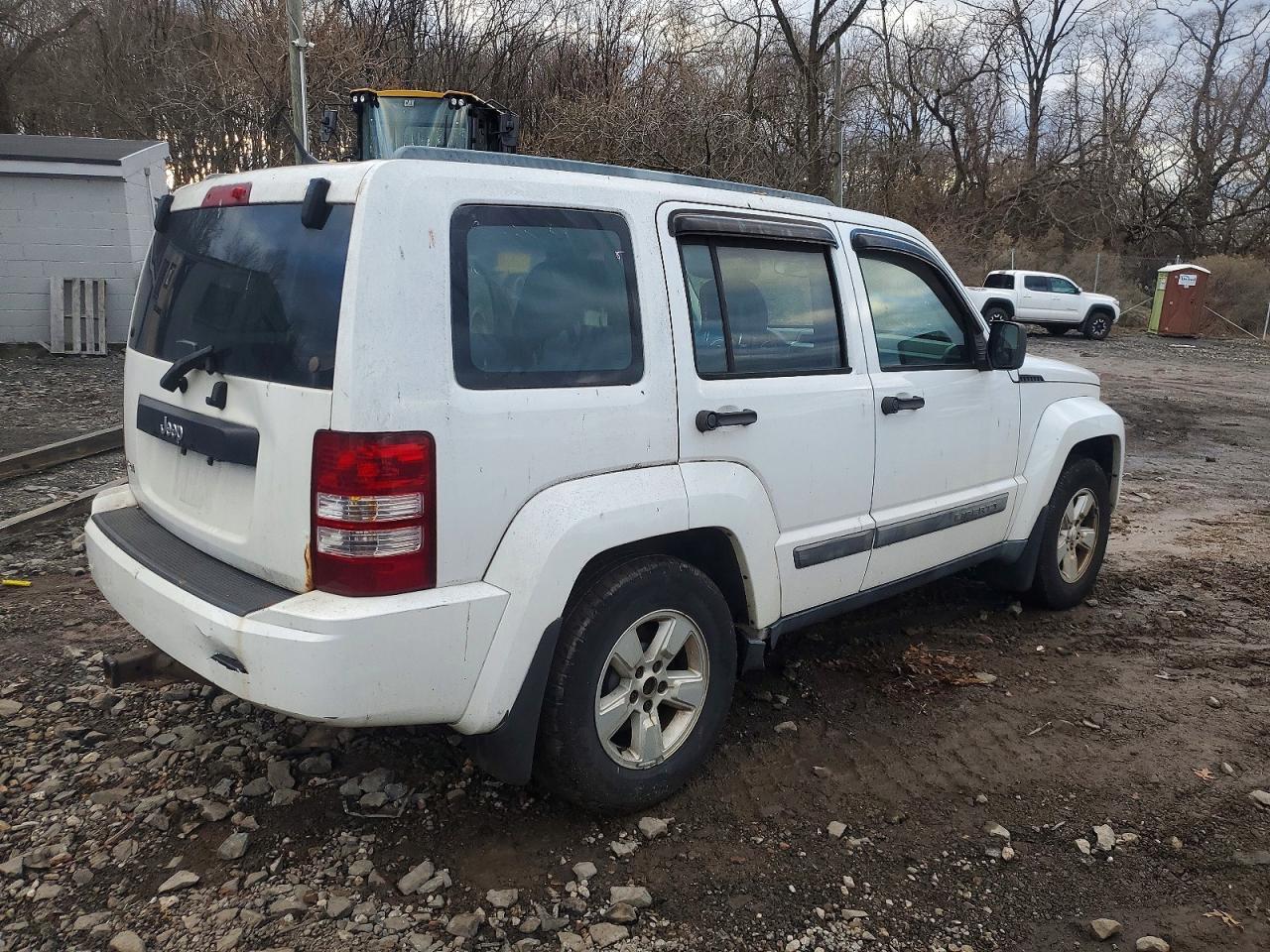 2011 JEEP Liberty