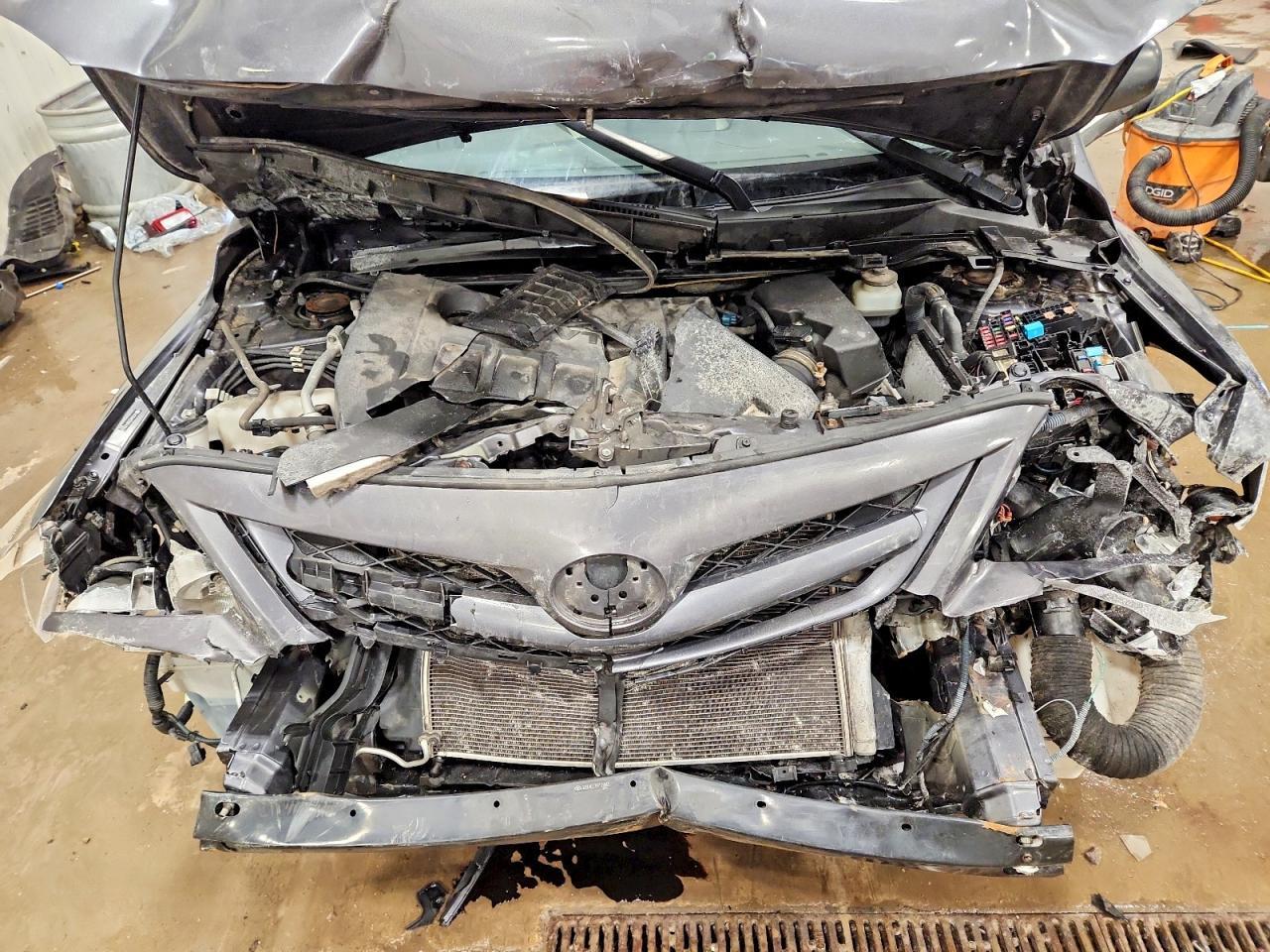 2011 TOYOTA COROLLA