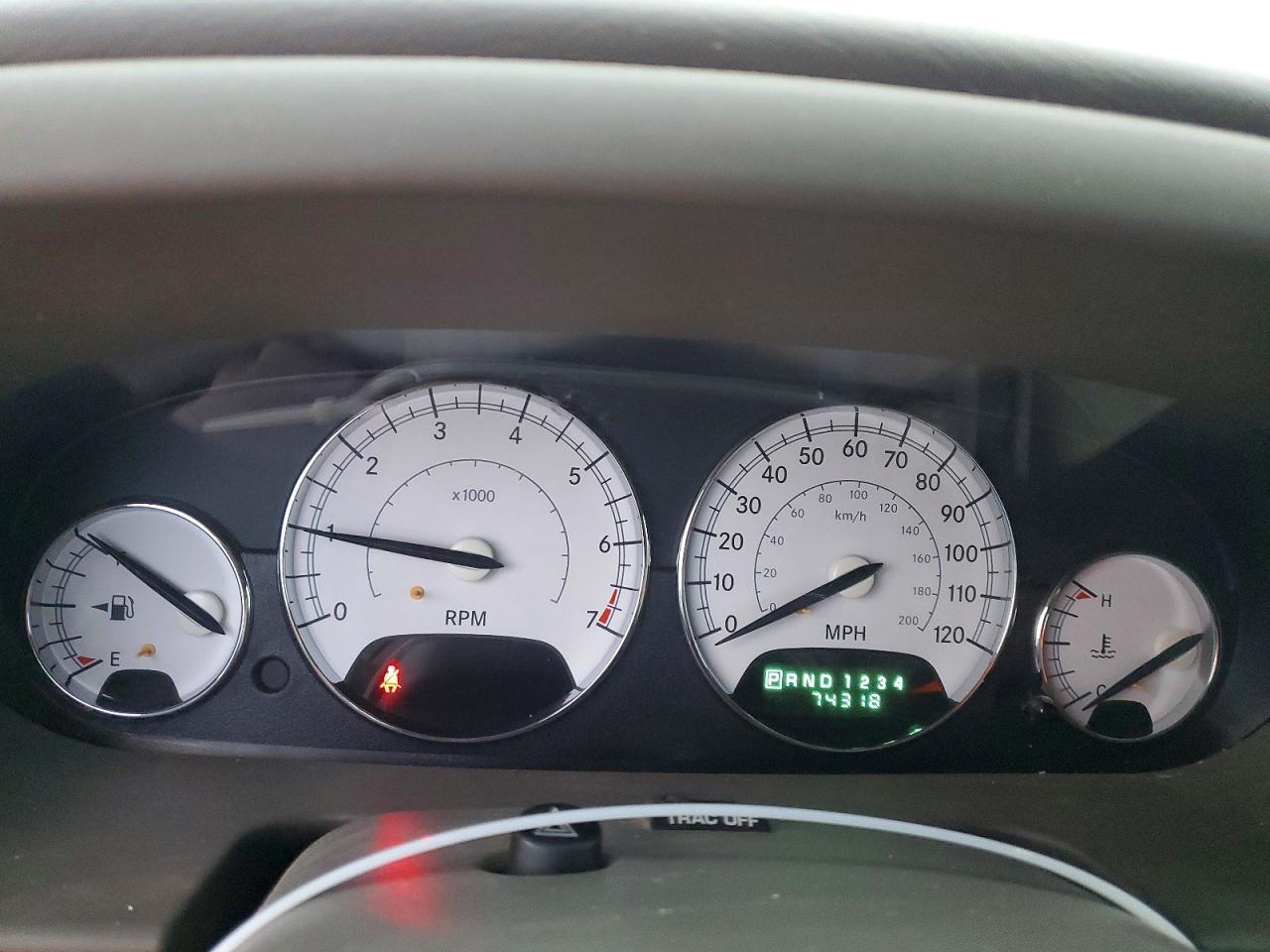 2004 CHRYSLER Sebring