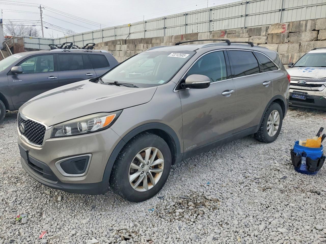 2016 KIA SORENTO