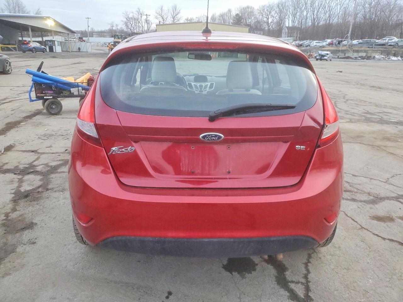 2012 FORD Fiesta