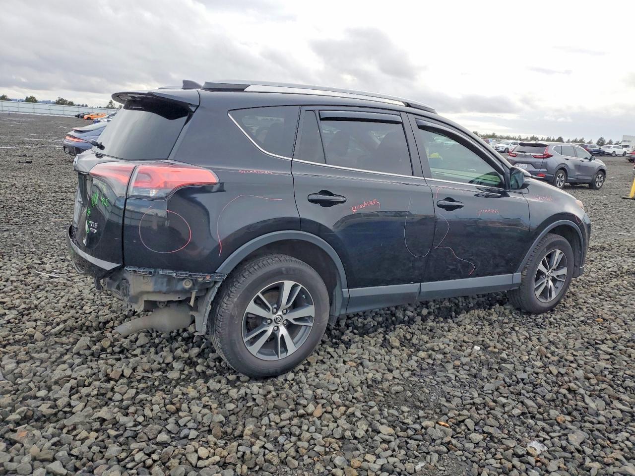 2017 TOYOTA RAV4