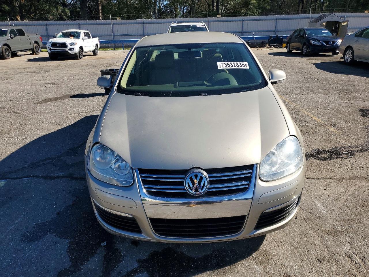 2006 VOLKSWAGEN JETTA
