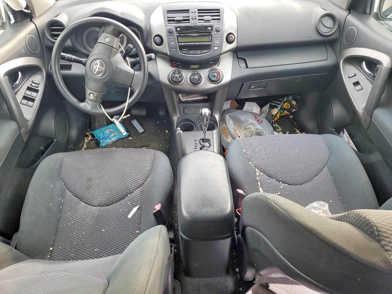 2011 TOYOTA RAV4