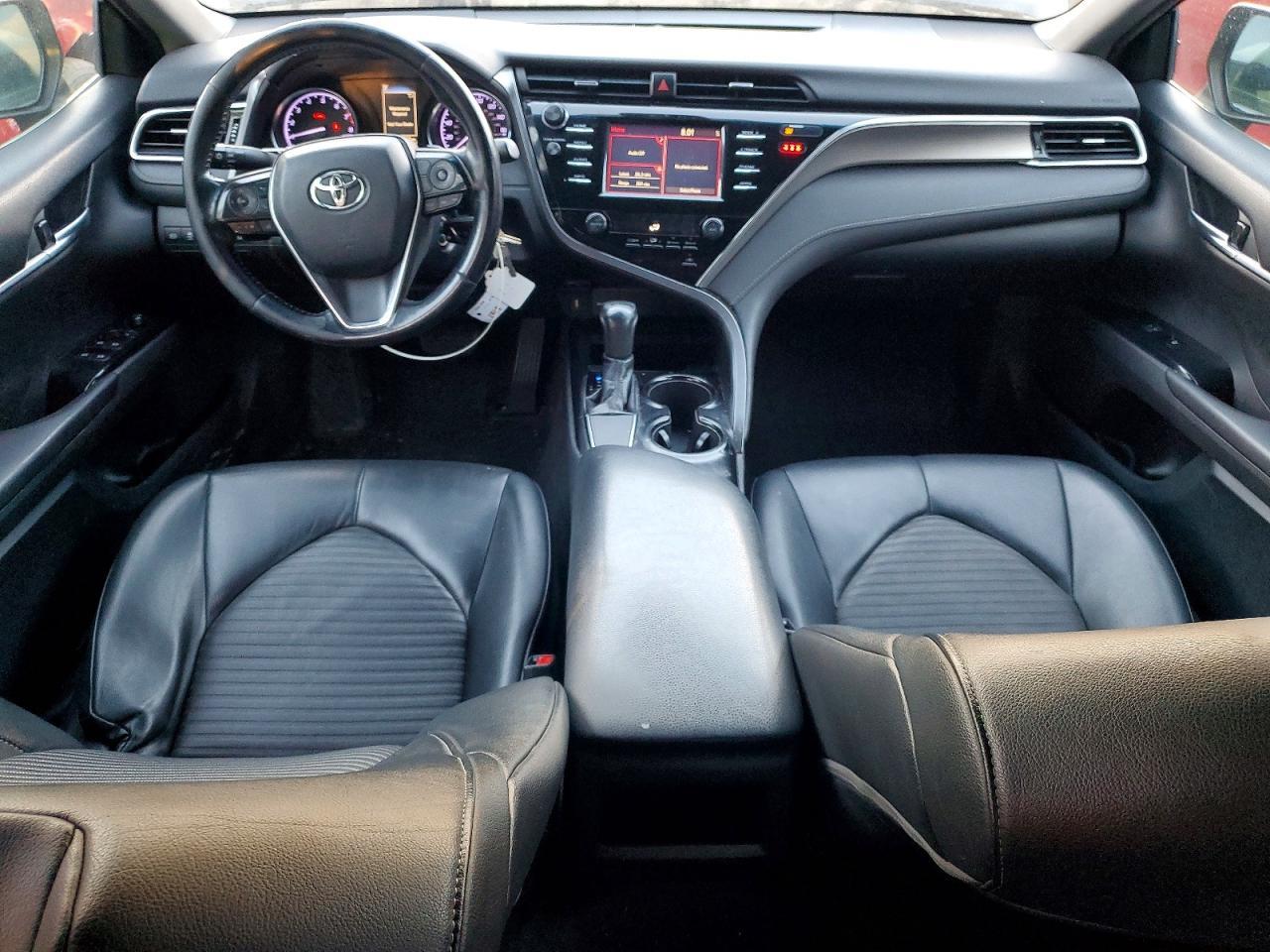 2018 TOYOTA CAMRY