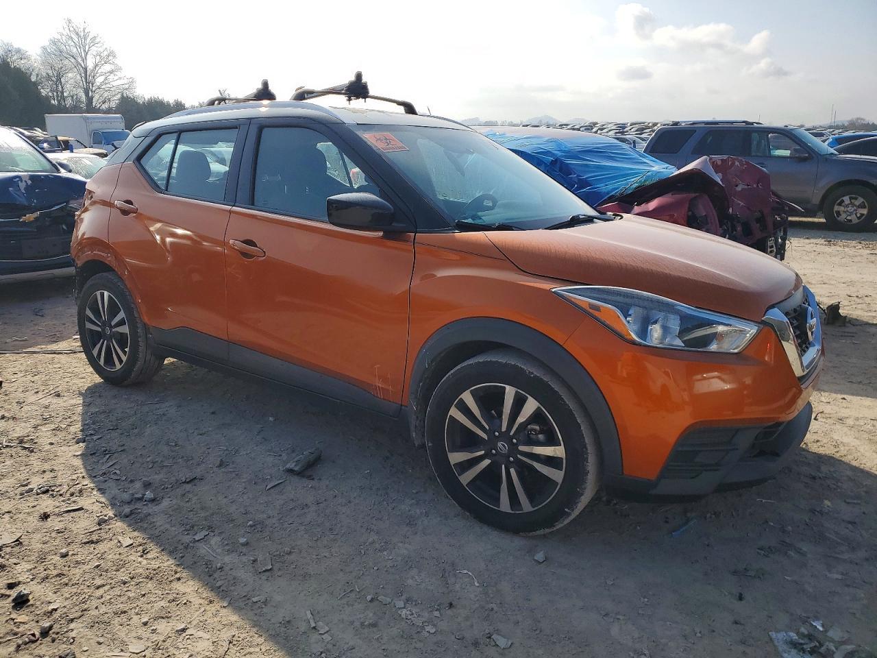 2019 NISSAN KICKS