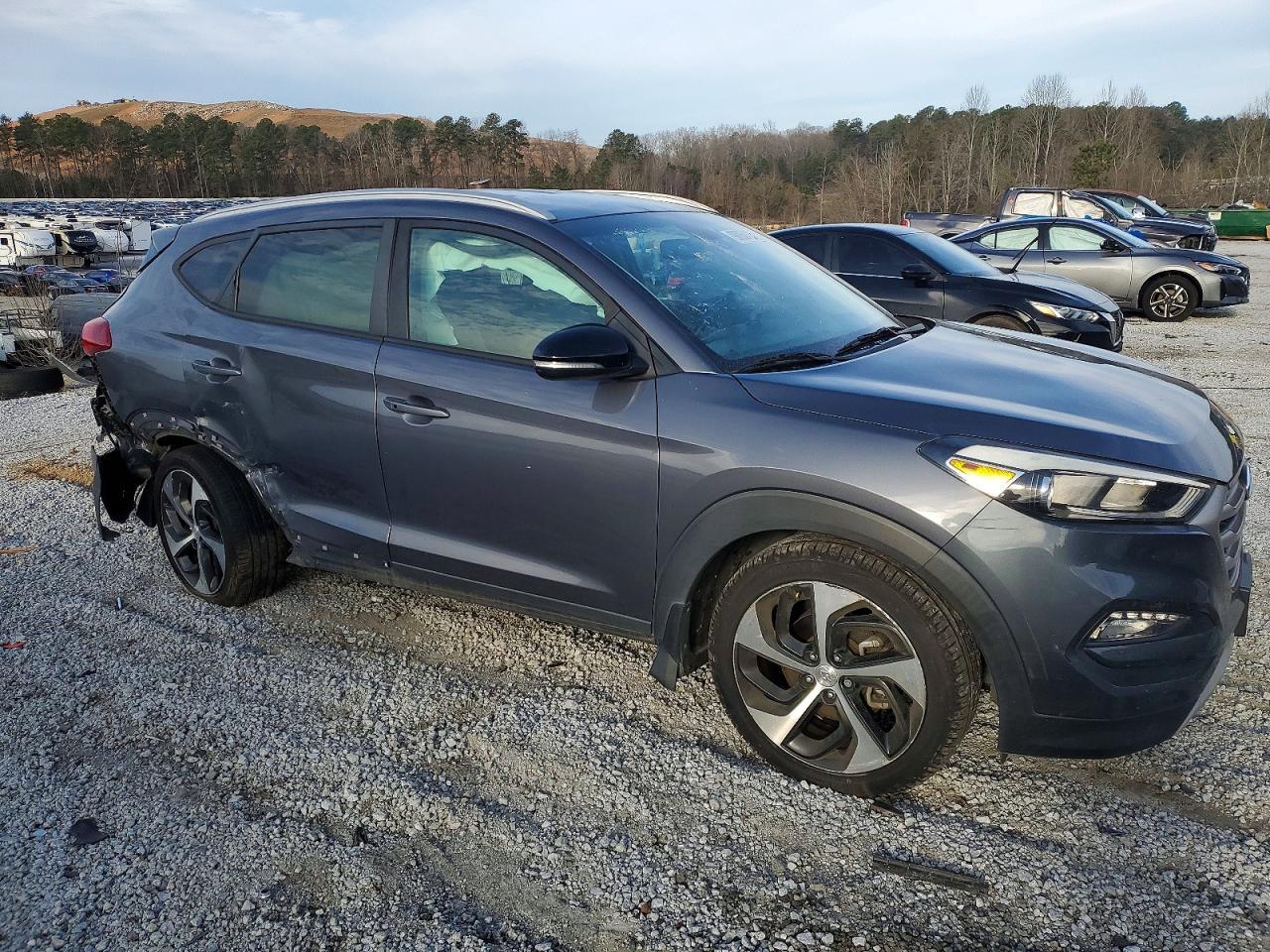 2017 HYUNDAI TUCSON