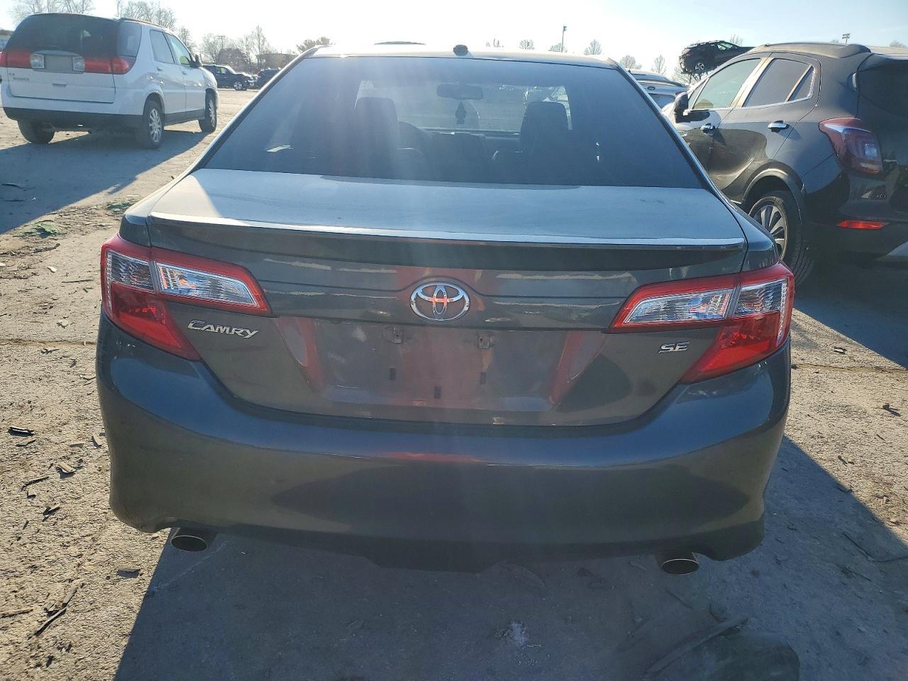 2012 TOYOTA CAMRY