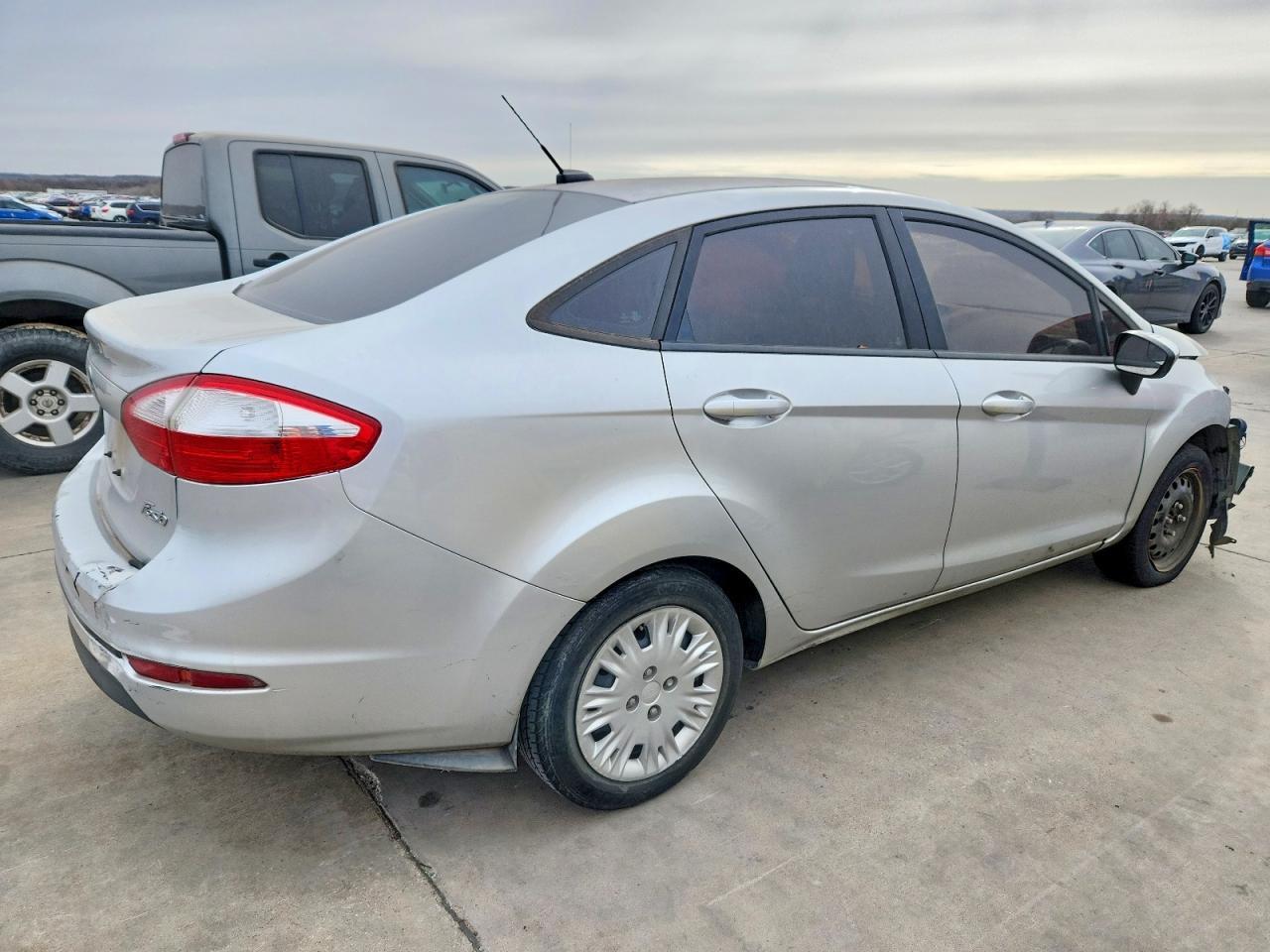 2017 FORD Fiesta