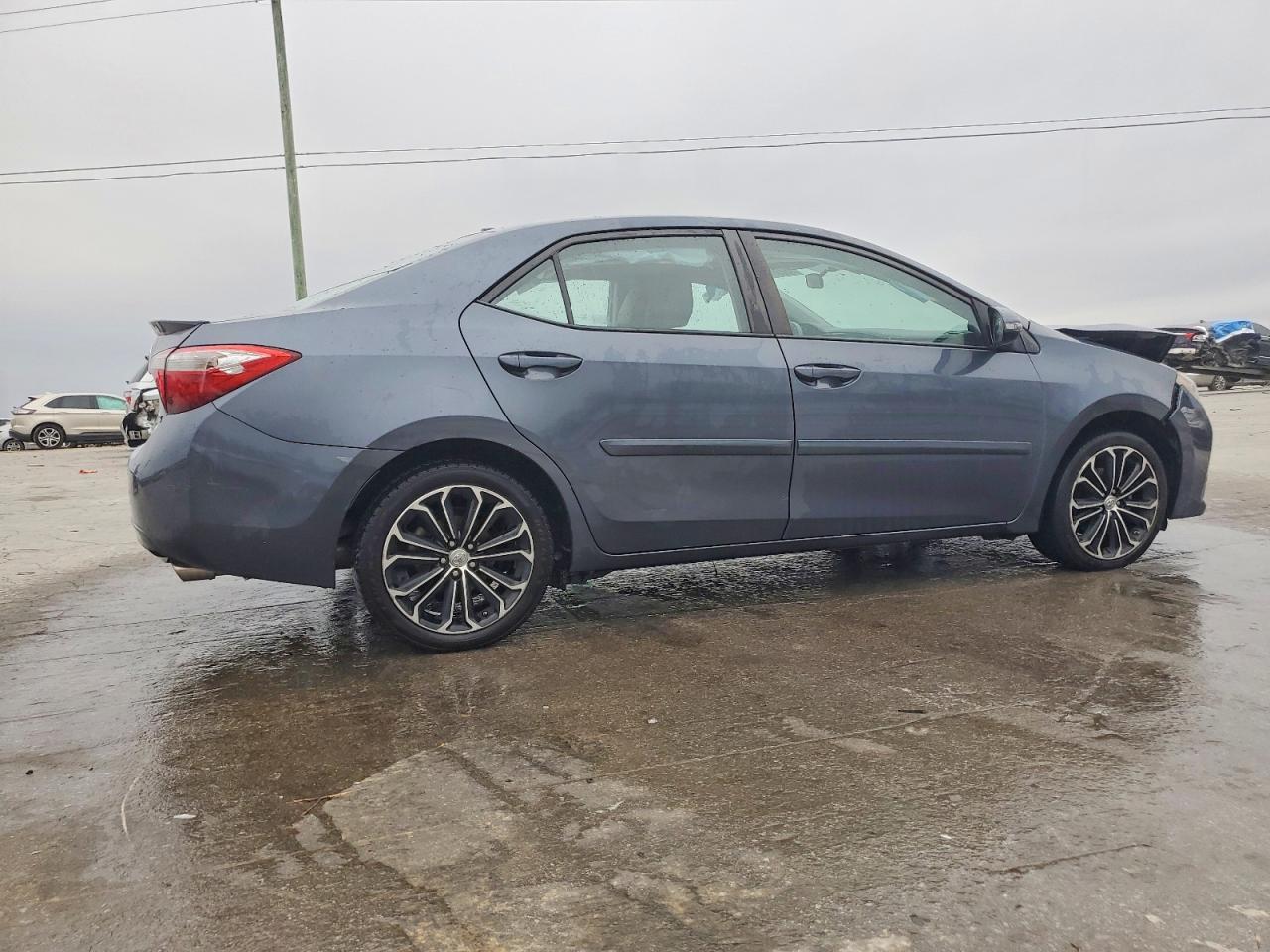 2016 TOYOTA COROLLA