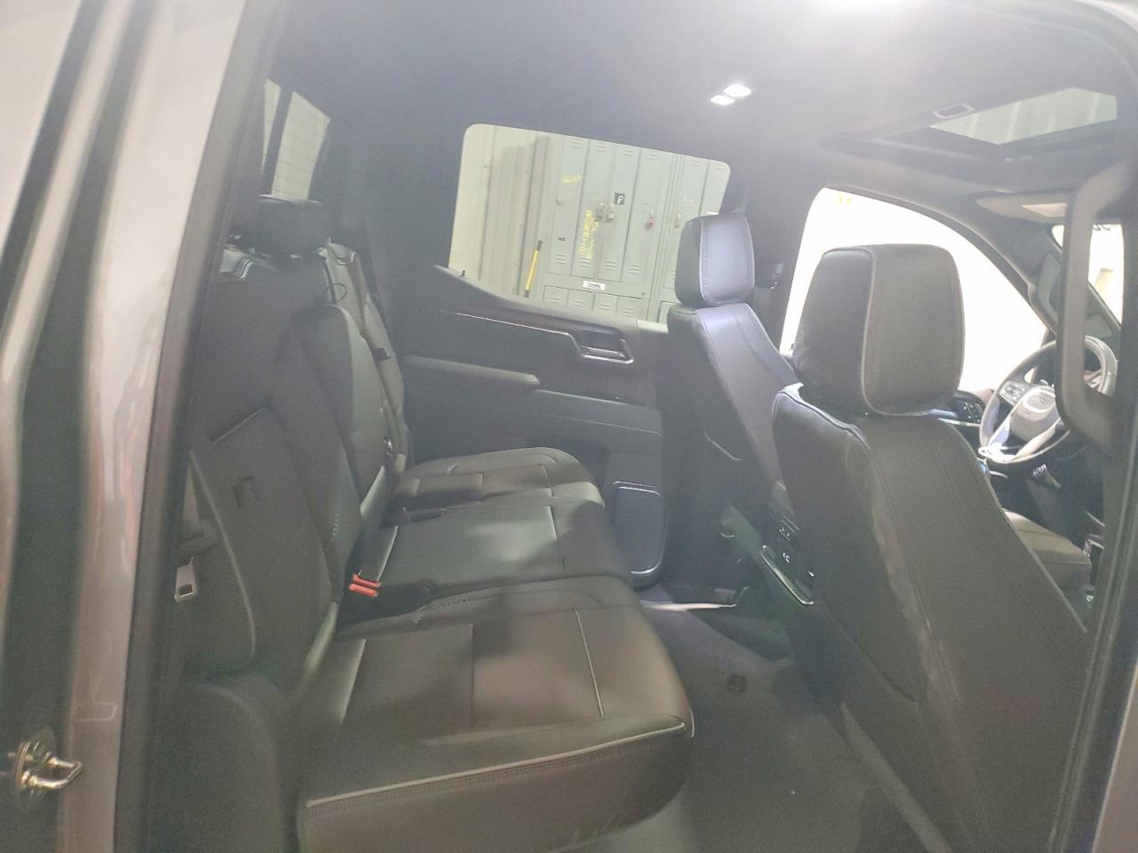 2025 GMC Sierra