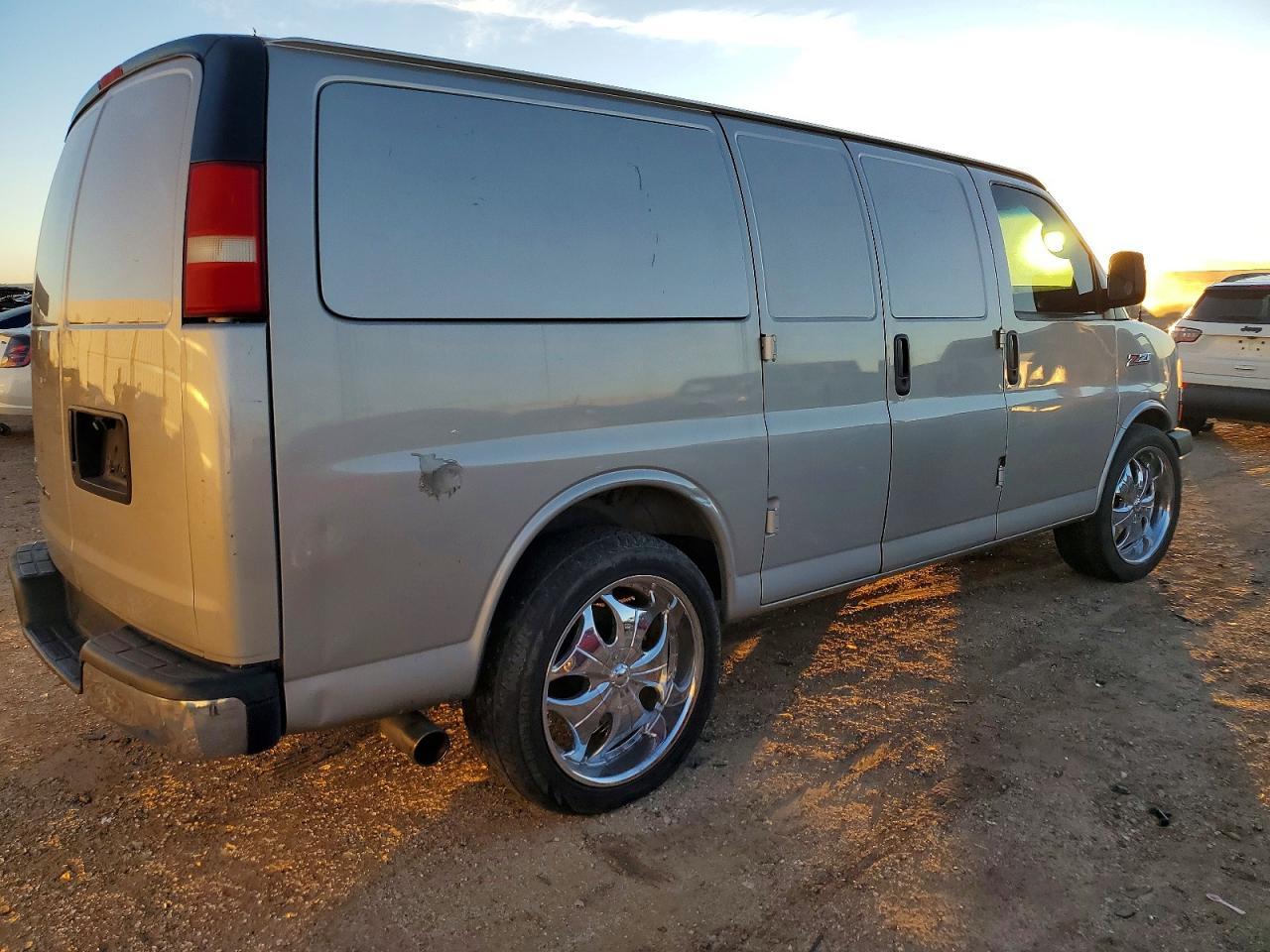 2007 CHEVROLET Express 1500