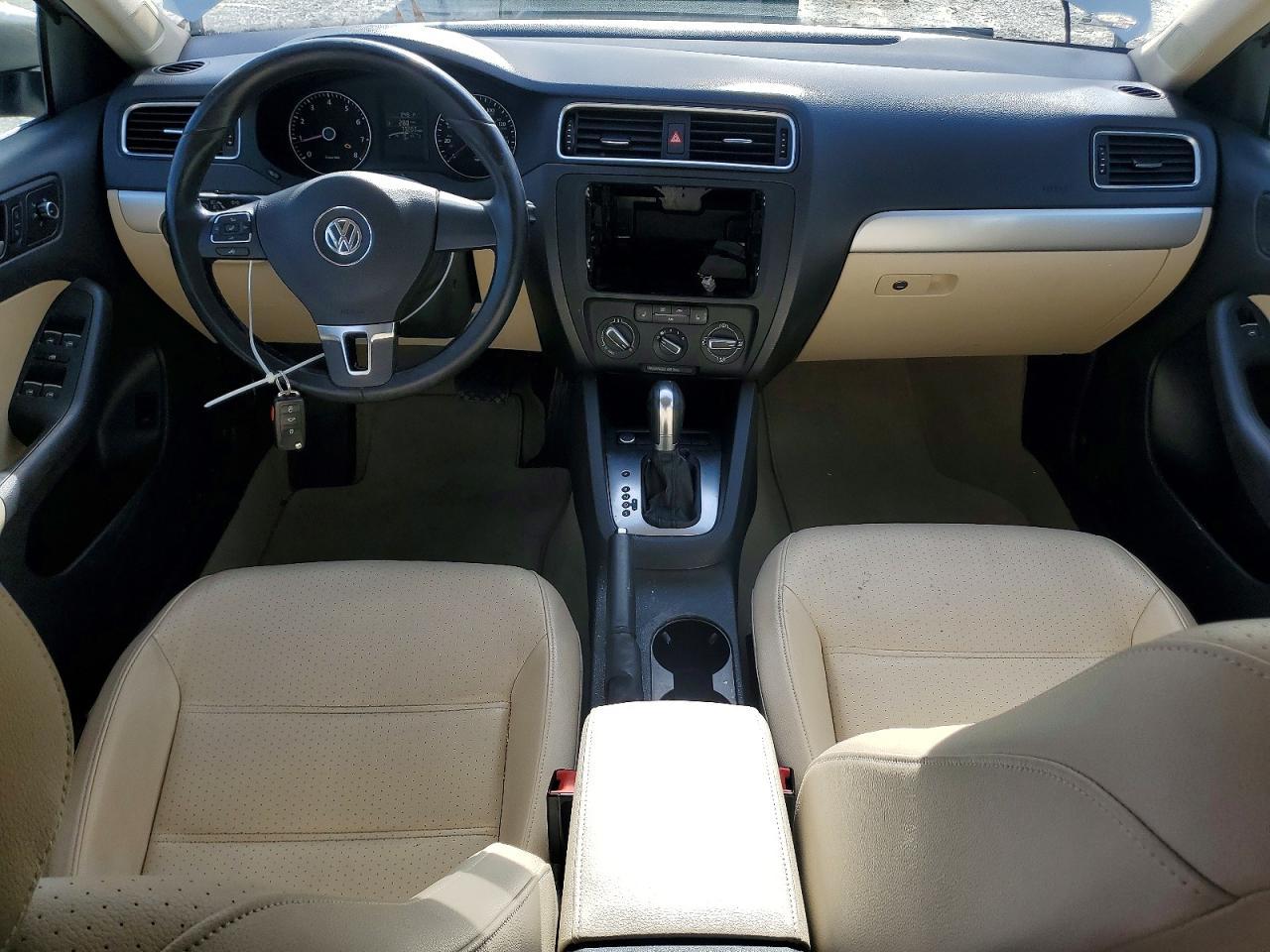 2014 VOLKSWAGEN JETTA