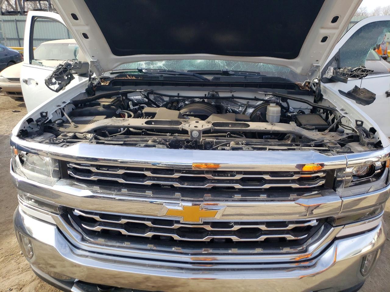 2017 CHEVROLET Silverado