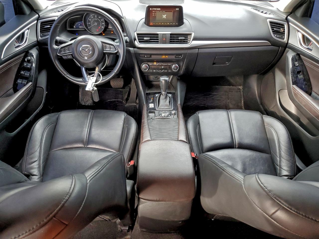 2018 MAZDA 3