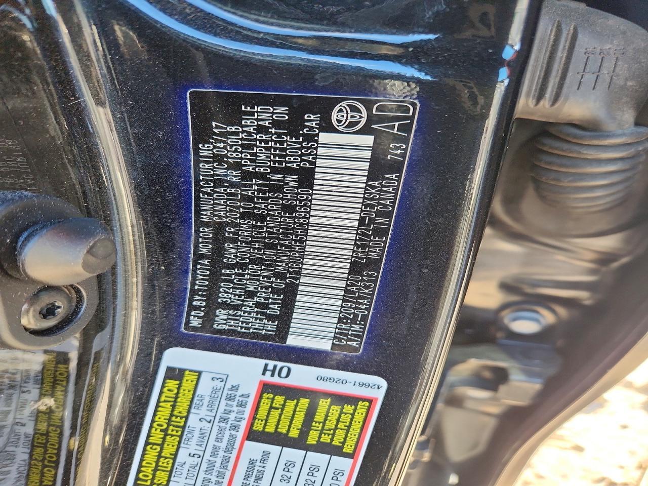 2017 TOYOTA COROLLA