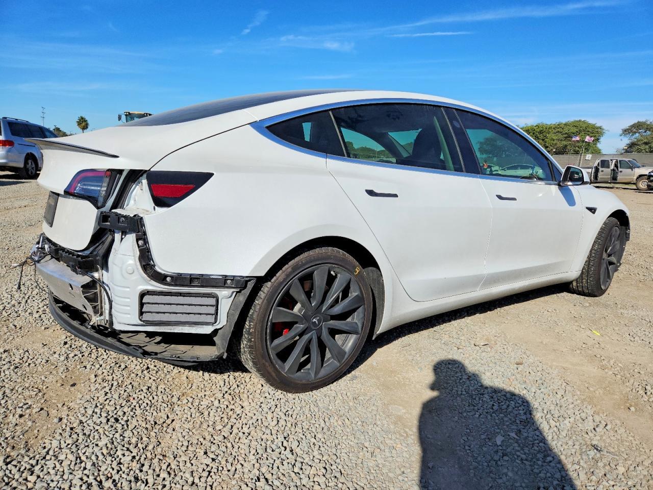 2020 TESLA MODEL 3
