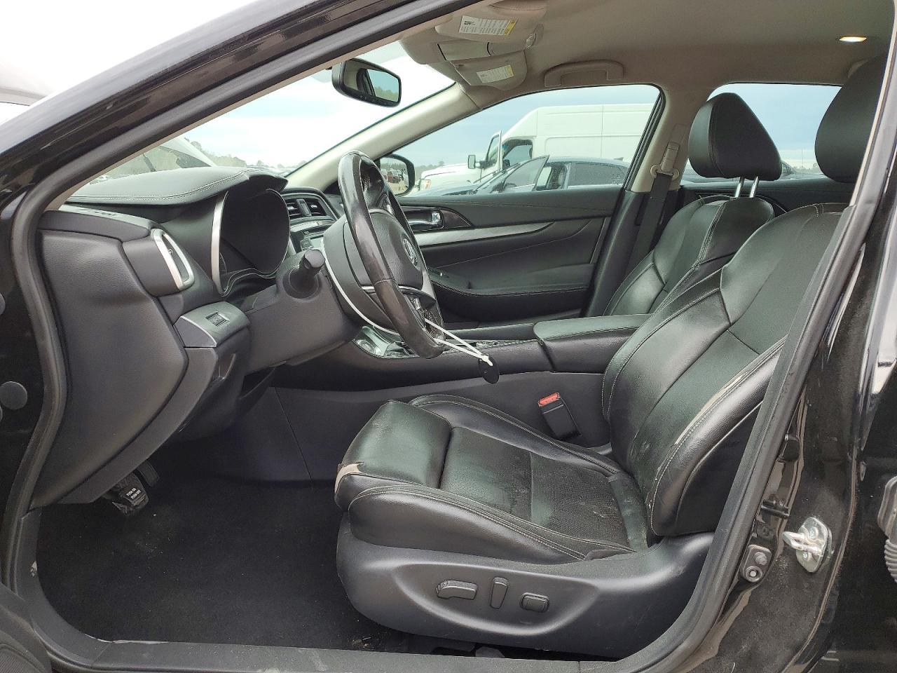 2018 NISSAN Maxima