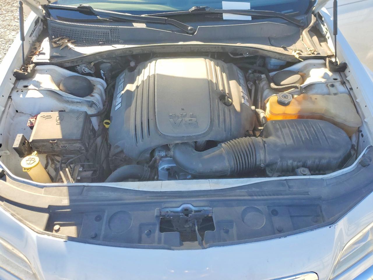 2011 CHRYSLER 300
