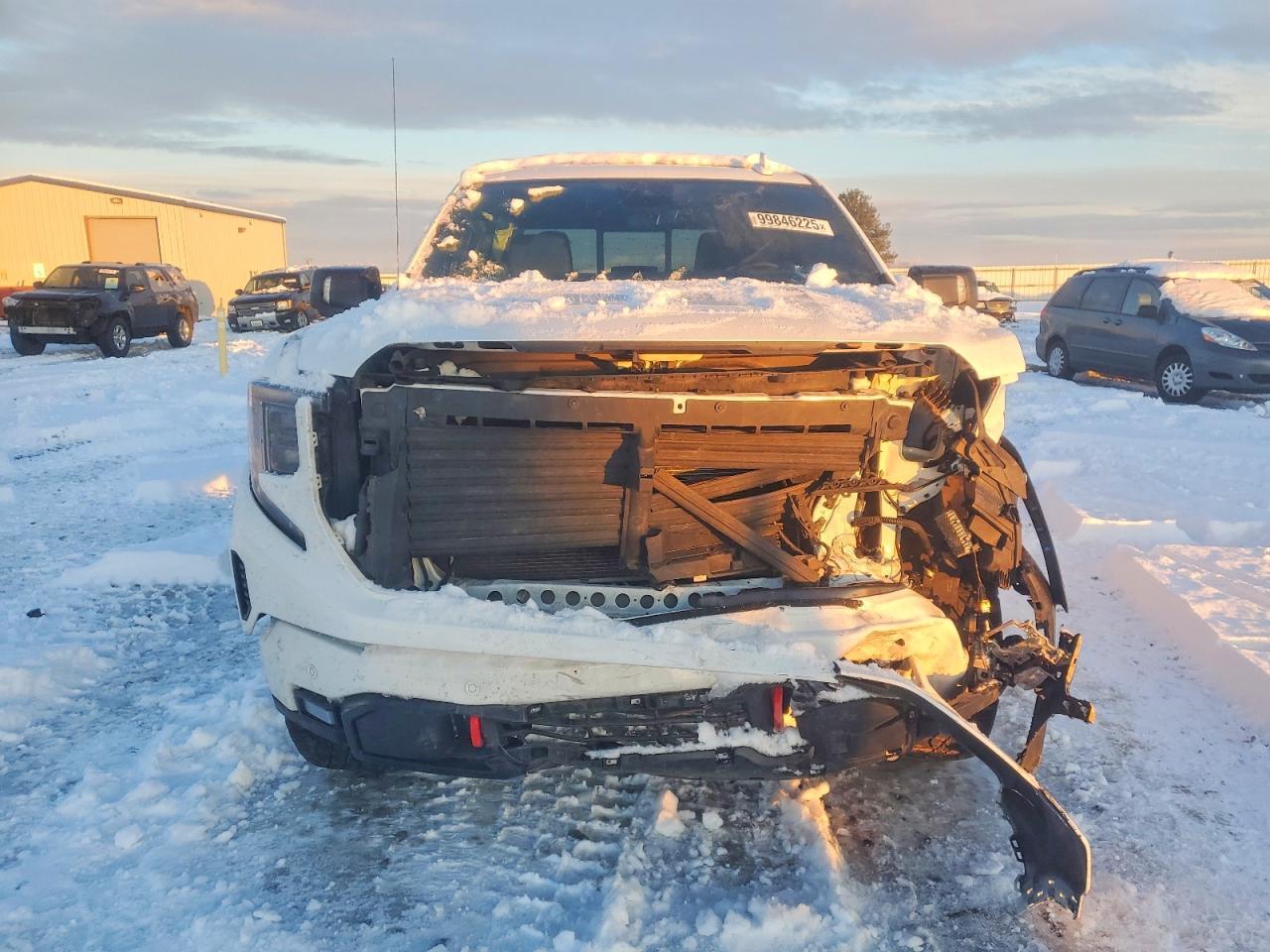 2024 GMC Sierra