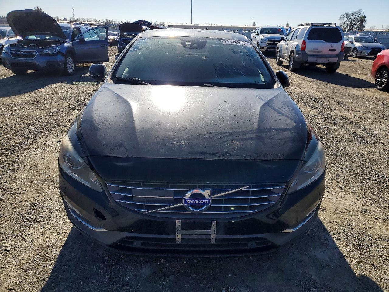 2015 VOLVO S60