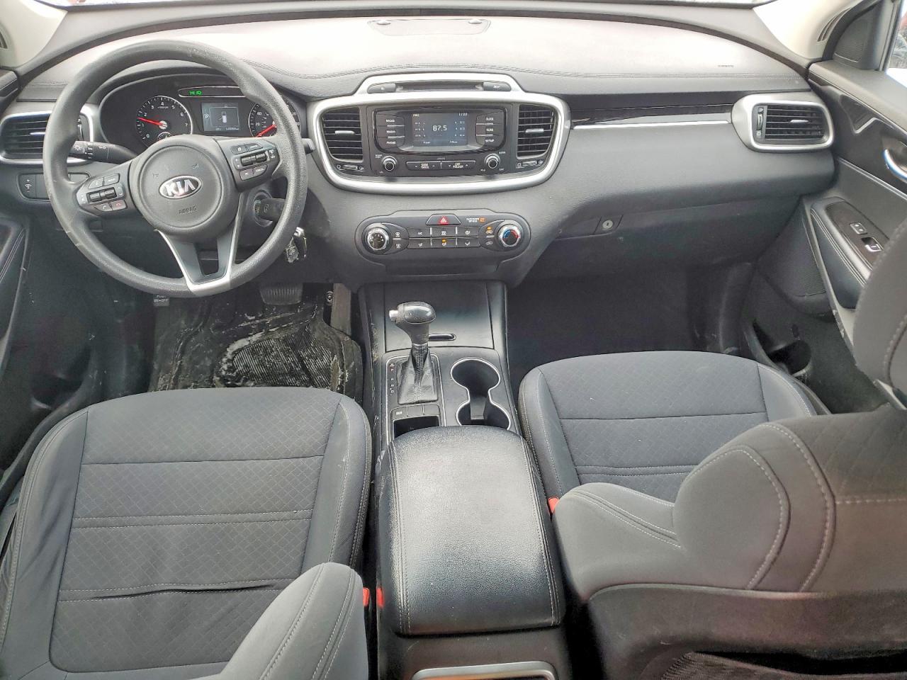 2017 KIA SORENTO