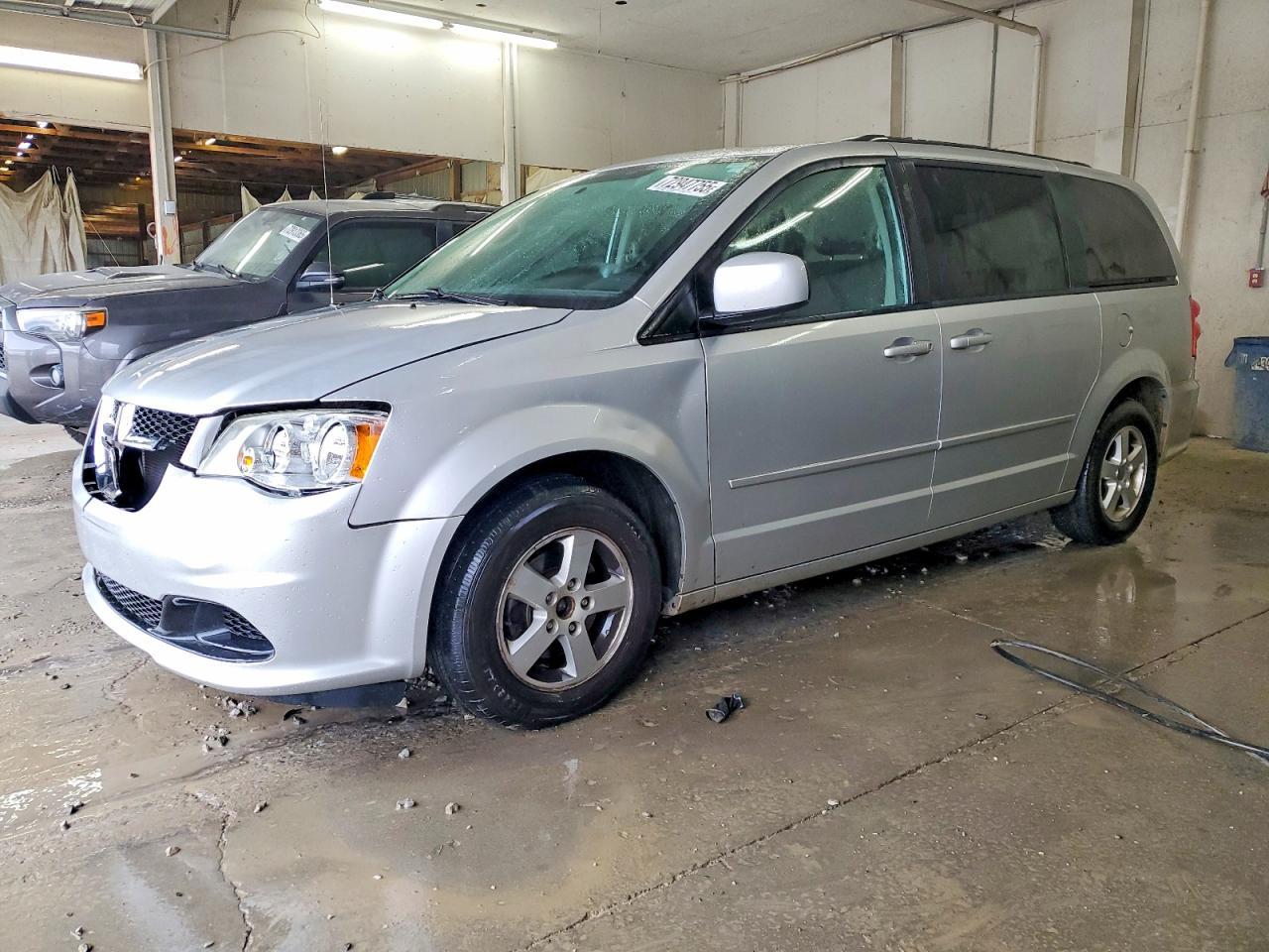 2012 DODGE GRAND CARAVAN