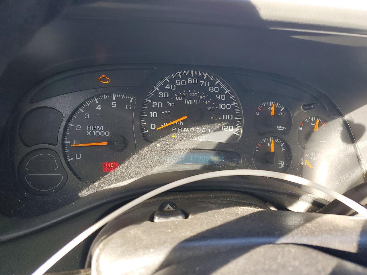 2004 GMC Sierra