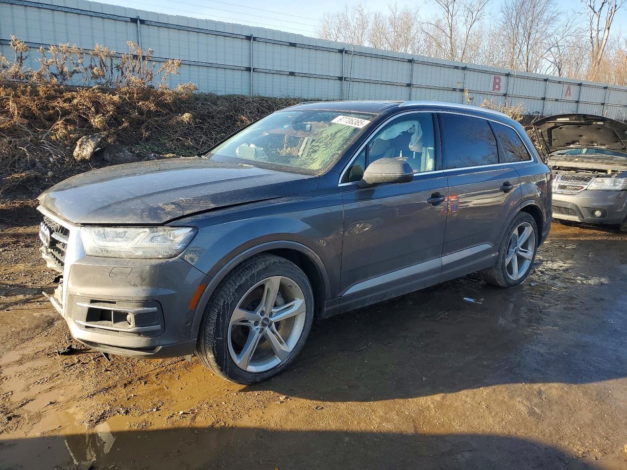 2019 AUDI Q7
