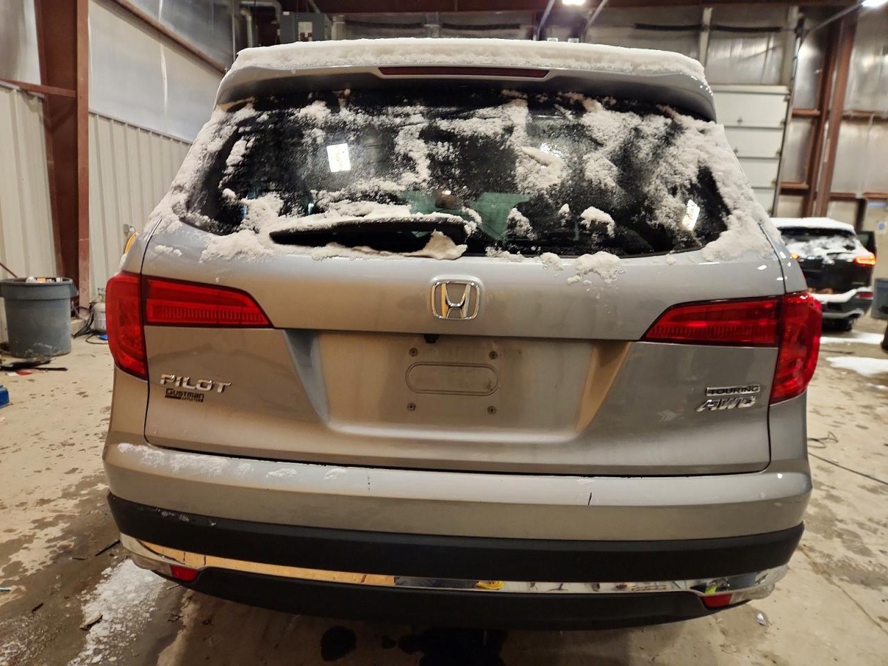 2017 HONDA PILOT