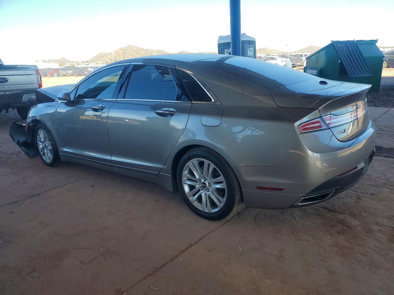 2016 LINCOLN MKZ