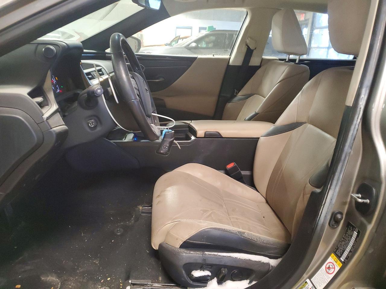 2019 LEXUS ES 350